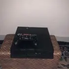 سوني فور4  المساحة 500 جيجا  مع مسكة جديد ونظيف للبيع