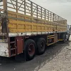يوجد سطحه تيدر. وجوانب