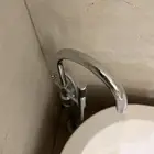 تجهيزات شقة أساسية نظيفة