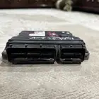 للبيع كمبيوتر كامري 2011 نظيف جدا