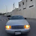 فورد كراون فيكتوريا 2002
