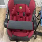 كارسيت سيارة ماركة MAAS و عربة أطفال من ماركة Seebaby.