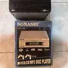 فيديو قديم و مشغل cd أجهزة قديمة و أثرية