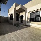 للبيع دور وملحق مستقل على ارض كامله بالخميس