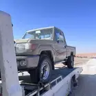 سطحه لنقل السيارات الجديدة والقديمة