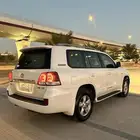 جيب لاندكروزر VXR 60 عام