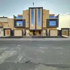 للبيع ادوار ارضيه وارواف علويه بملحق ف ابها حي الزهور