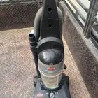 مكنسه كهربائيه