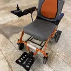 عربية كهربائية لكبار السن