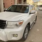 لاندكروزر2013سعودي فل كامل ماش540الف رش رفرف يمين خارج فقط