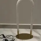 اضاءه