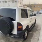 للبيع متسوبيشي   باجيرو مديل 2002