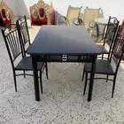 طاولة طعام باربع كراسي