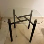 طاولة زجاج متين وأرجل حديد  مكة