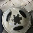 للبيع 4 جنوط من 88 الى 97