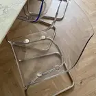 12 كرسي اكريلك 1800 ريال