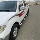 نيسان نافارا 2015