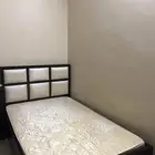 سرير مع مرتبه