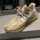 جزمه رجاليه يزي yezzy