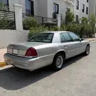 1999 فورد كراون فكتوريا