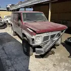 جيب نيسان باترول موديل 91 تشليح قطع غيار فقط .