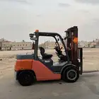 رافعه شوكيه فوركلفت تيوتا 2017 بطاقة جمركية للبيع