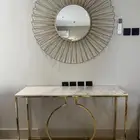 كونسول مدخل بسطح رخام و مراية حائط