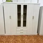 في دولاب ملابس