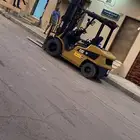رافعات شوكية للايجار