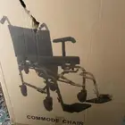 سرير طبي وكرسي حمام وكرسي متحرك لذوي الاحتياجات الخاصه