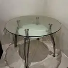 طاولة زجاج دائرية