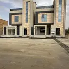 للبيع ادوار ارضي بحوش مدخل سيارة في احد رفيدة حي النزهة