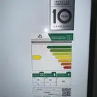 ثلاجة شبه جديدة LG