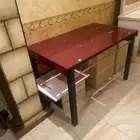 طاولة طعام