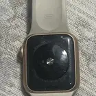 ساعة أبل نظييفة