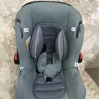 كرسي اطفال للسيارة للبيع نظيف