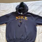 هودي Nike كحلي اصلي جديد فنتج ب40 ريال
