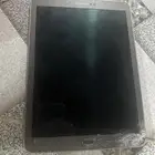 ايباد للبيع بس يباله تغيير شاشة