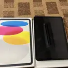 ايباد الجيل العاشر 64قيقا فيه خدش بسيط بلاطار كرتونه وسلك