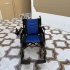 كرسي متحرك