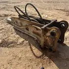 دقاق مصين ولا اشتغل الا يوم وبعنا البكلين