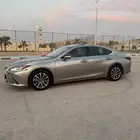 لكزس 250 ES سعودي 2023 بحالة الوكالة
