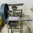 فرامه لحم وفلافل