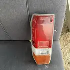 اصطب نور شمعه خلفي يسار ركن