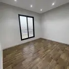 شقة صغيرة عائلية