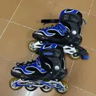 بتناج   جزمة بعجلات