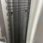 تلاجه كبيره فيها شاشه تحكم