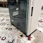 للبيع كيس ابيض و رام ddr4 8gb