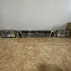 شمعات وشبك باص نيسان اصلي مستخدم نظيف