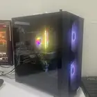 Pc للبيع